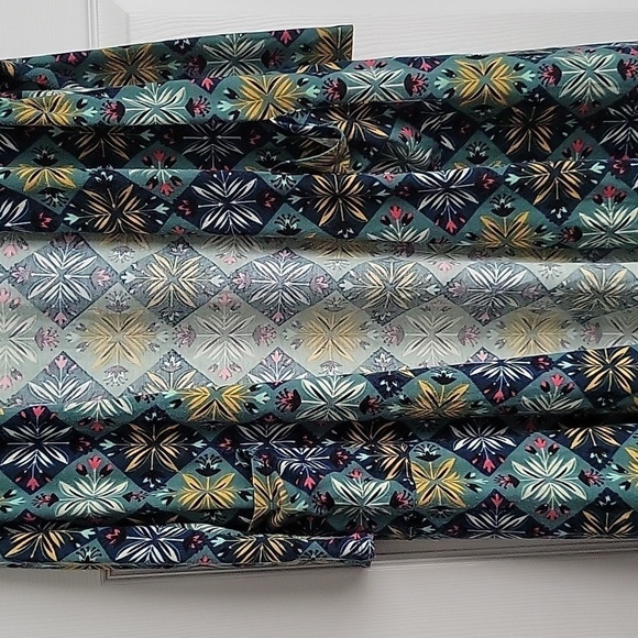 LuLaRoe Open Front Cardigan Duster - Picture 3 of 12